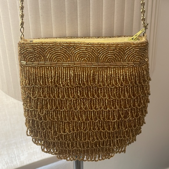 vintage Unbranded Handbags - Vintage Rare Handmade Layered Bead Gold Purse